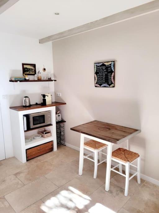La Maison Blanche Intra-Muros Free Parking Aigues-Mortes Exterior foto
