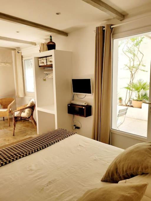 La Maison Blanche Intra-Muros Free Parking Aigues-Mortes Exterior foto